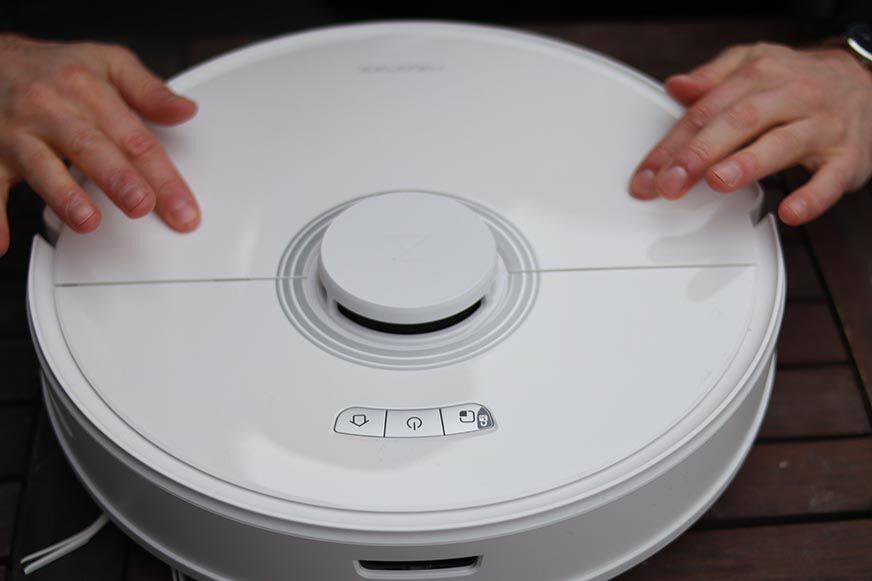 Робот-пылесос Roborock Q7 Max вид сверху.